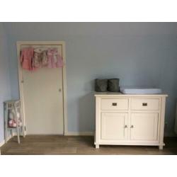 Ledikant en commode Timgro