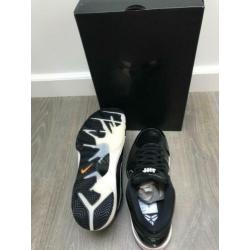 Nike Undefeated x Kobe protro 4