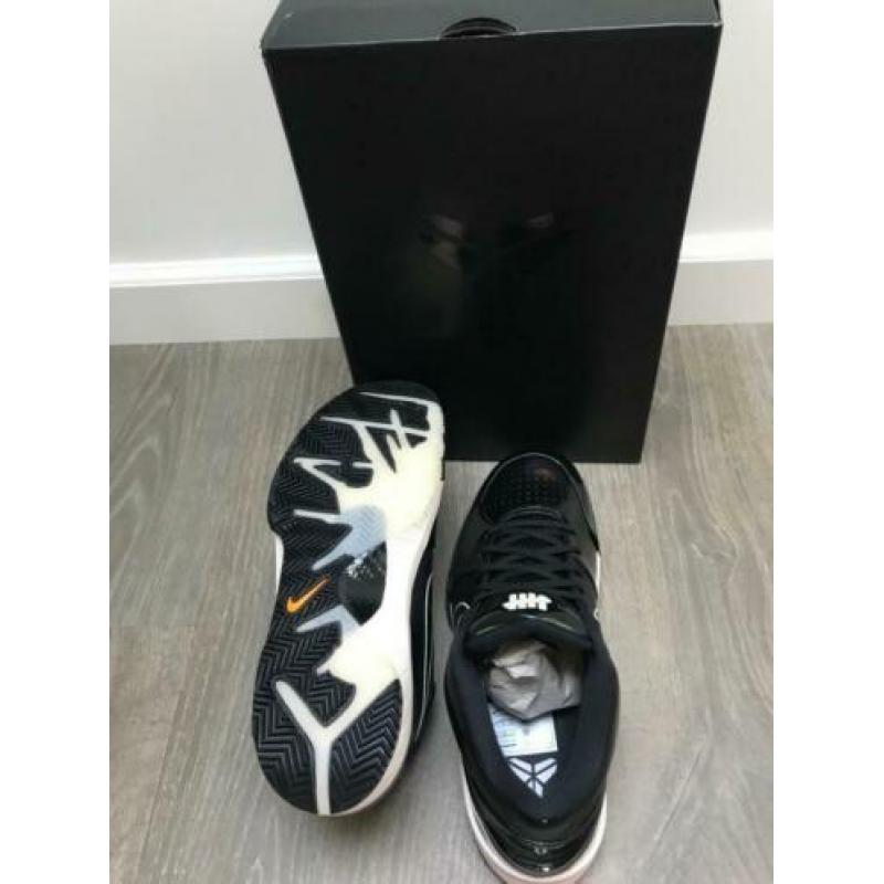 Nike Undefeated x Kobe protro 4