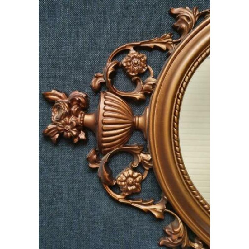 Brocante ovale brons/gouden barok spiegel