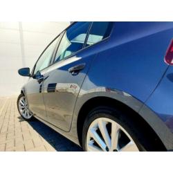 Golf 2.0TDI~DSG~DYNAUDIO~DAKJE~KEYLESS~XENON~STOELVERW~ALARM