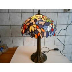 Tiffany glas tafellamp GROOT 45 hoog kap 30 breed MOOIE VOET