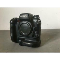 Minolta dynax 9 & vc-9 grip in absolute nieuwstaat!