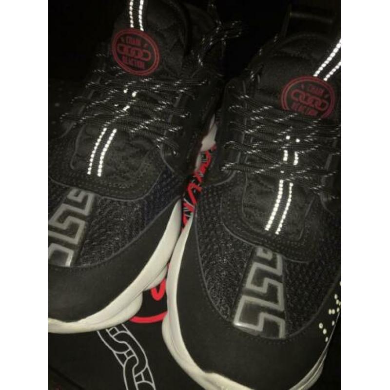 Versace Chain reaction 38