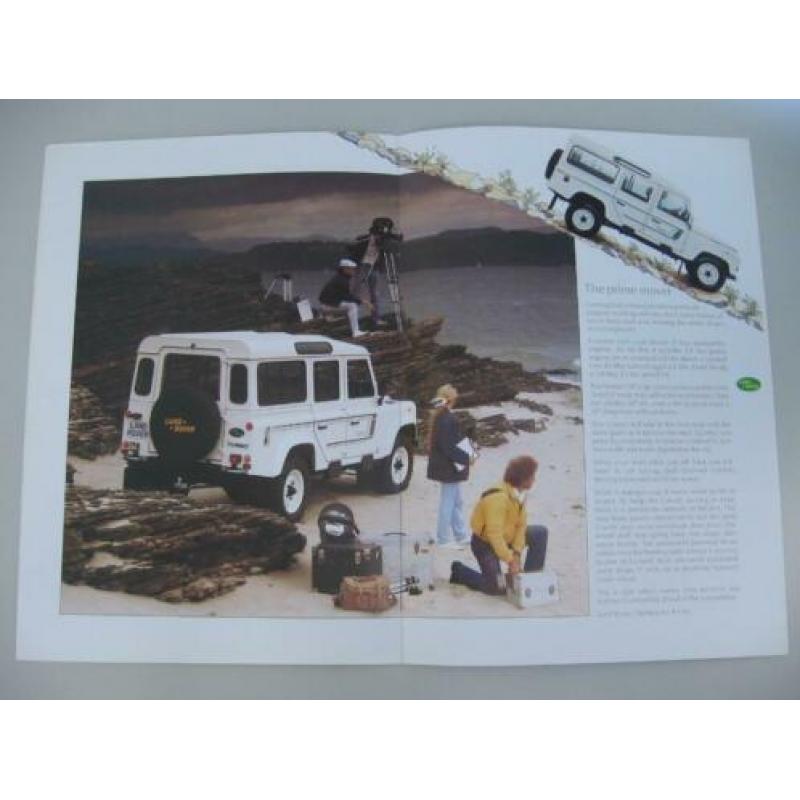 LARO 022 Land Rover County folder