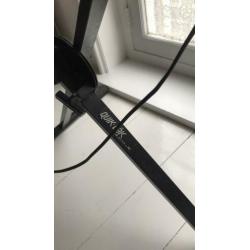 Yamaha YS200 met standaart