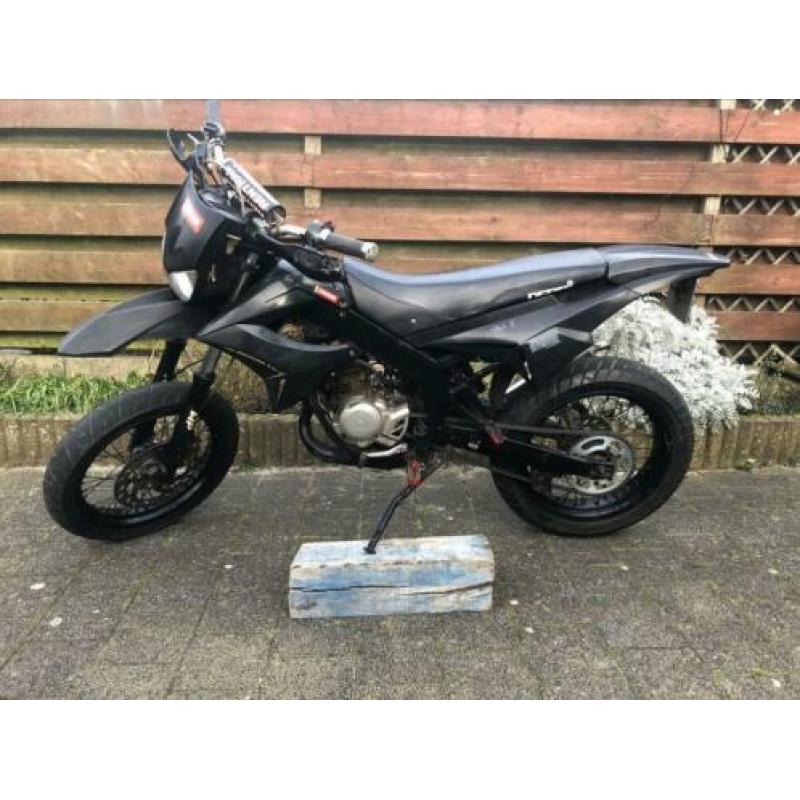 Derbi senda xtreme sm 50cc 2008