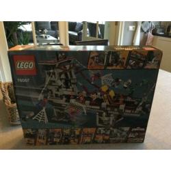 Lego 76057 Super Heroes Spiderman Bridge Duel Nieuw