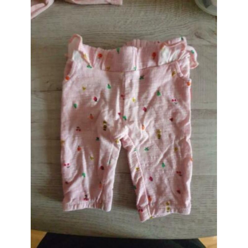 Verschillende noppies kleding.