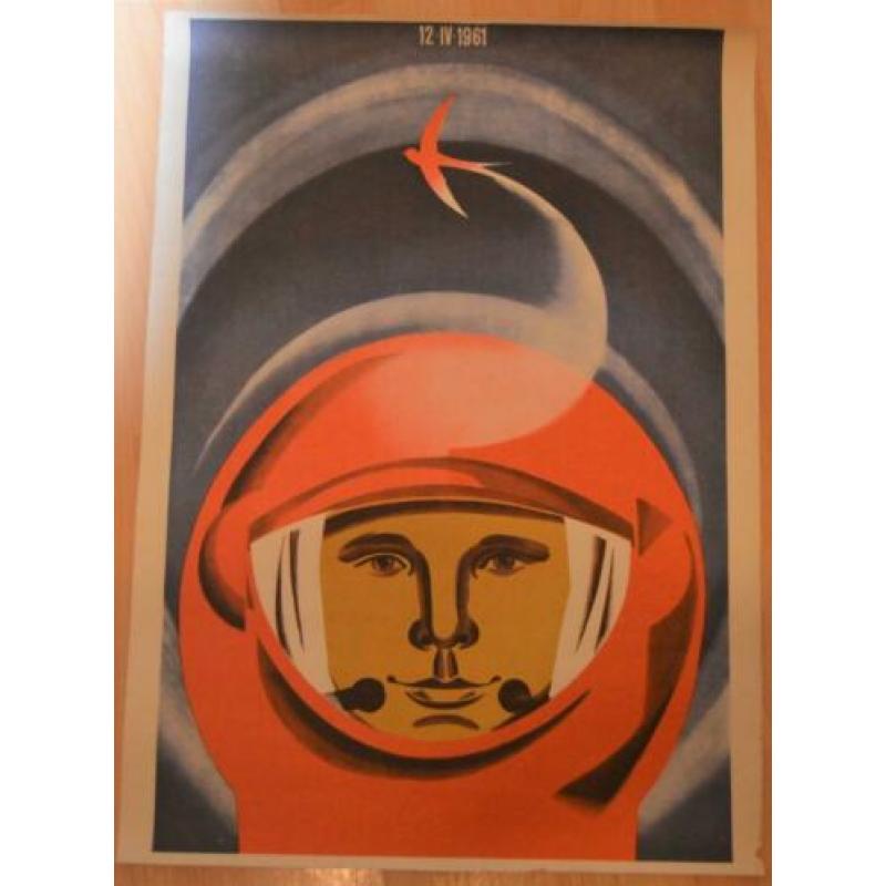 3 affiches, posters, Russisch.