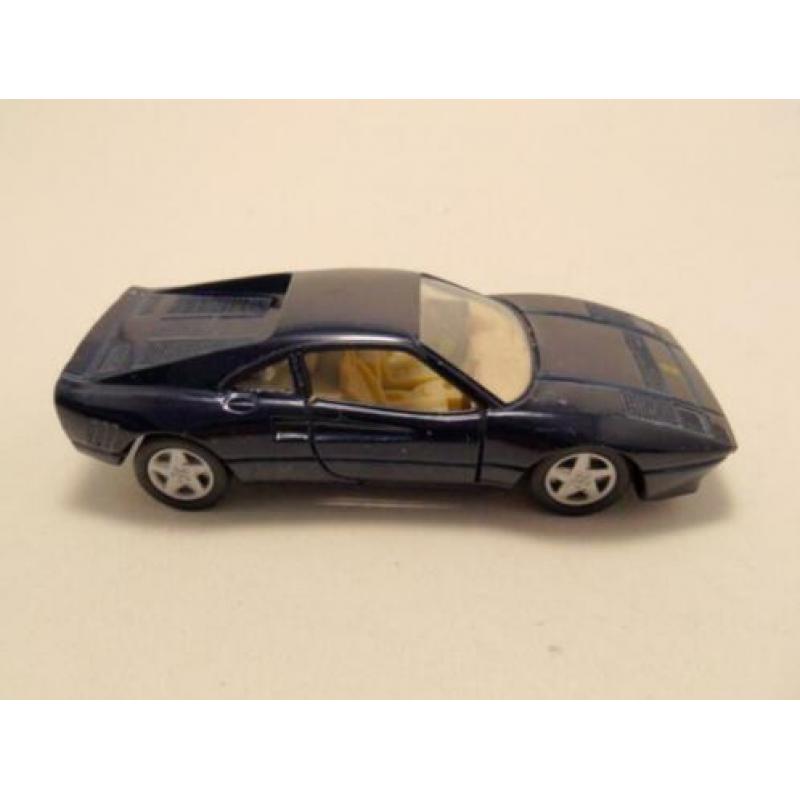 Ferrari 288 GTO 1:39 Maisto blauw