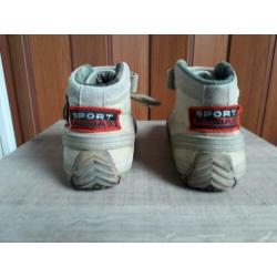GREYHOUND jongens halfhoge schoenen, maat 36.
