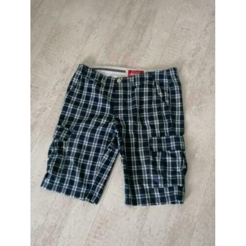 Mooi blauw wit short van Superdry maat XL