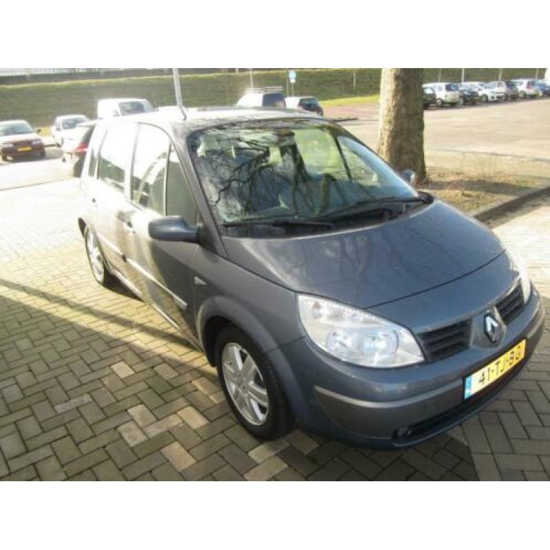 Renault Scénic 1.6-16V Privilège Luxe