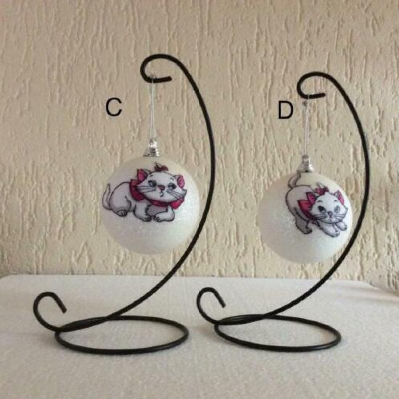Disney : Marie op kerstbal met glitters (8 verschillende)