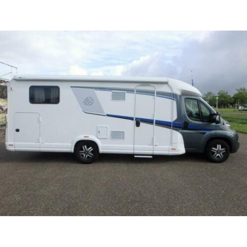 Knaus Sky TI 700 MEG