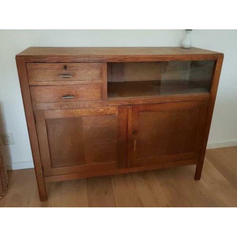 Mooie houten vintage kast dressoir legkast