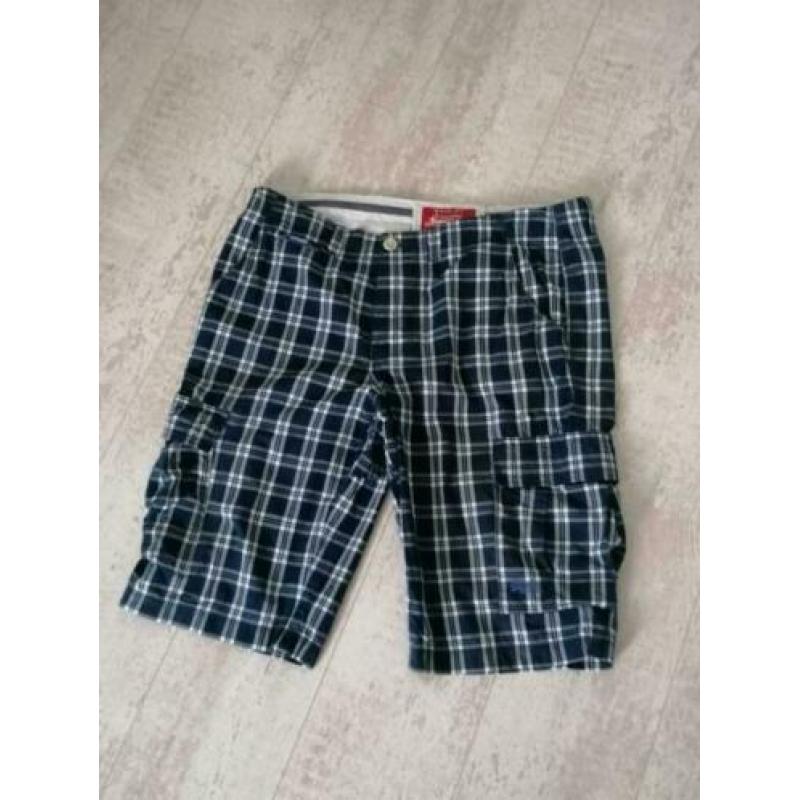 Mooi blauw wit short van Superdry maat XL