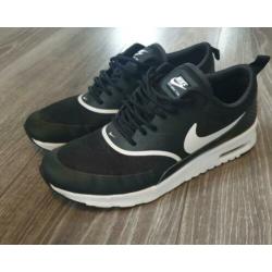 Nike air max thea zwart wit 39