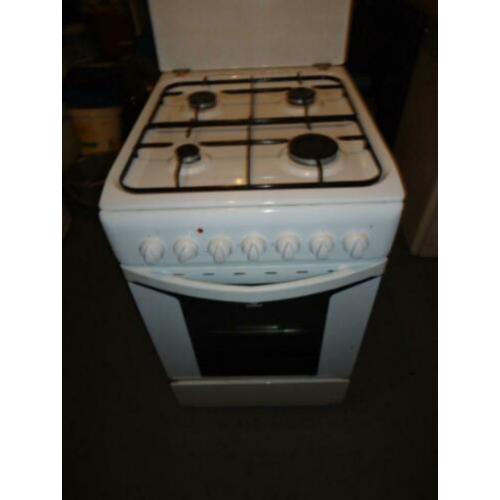 100%goed werknd smal model Indesit gasfornuis met grill oven