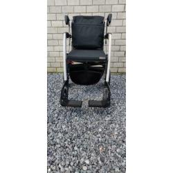 Rollz Motion - Rollator én rolstoel in één met tas
