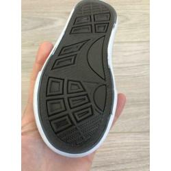 Vrolijke Gympen / canvas schoentjes Jilly, mt 26, bloemprint