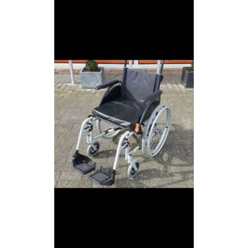 Rolstoel G-Eco Met Voetsteunen
