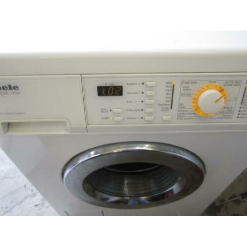 mooie en goede miele zes kilo inhoud met mini wasje 125 euro