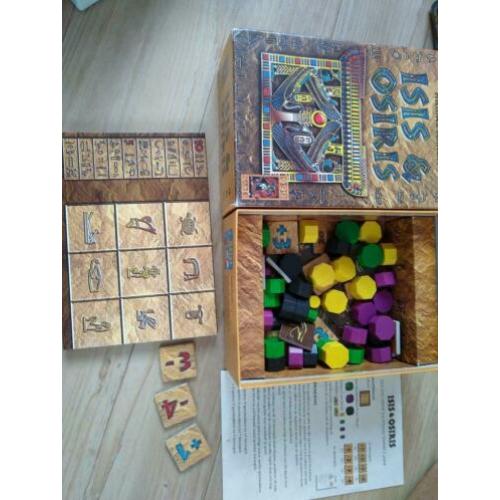 Spel Isis & Osiris 999 games
