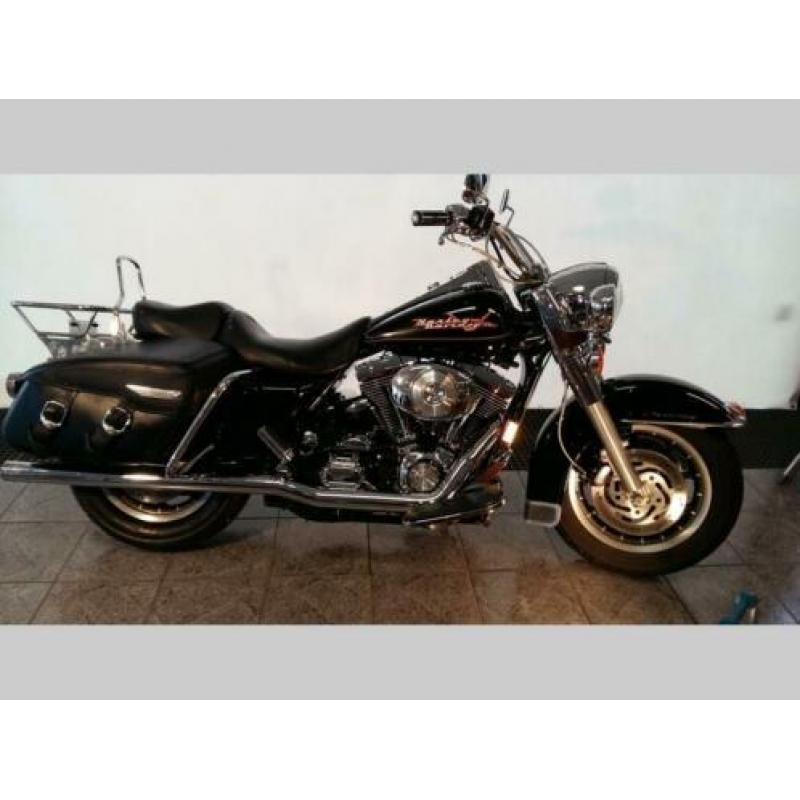 HARLEY-DAVIDSON ROAD KING FLHR (bj 2002)