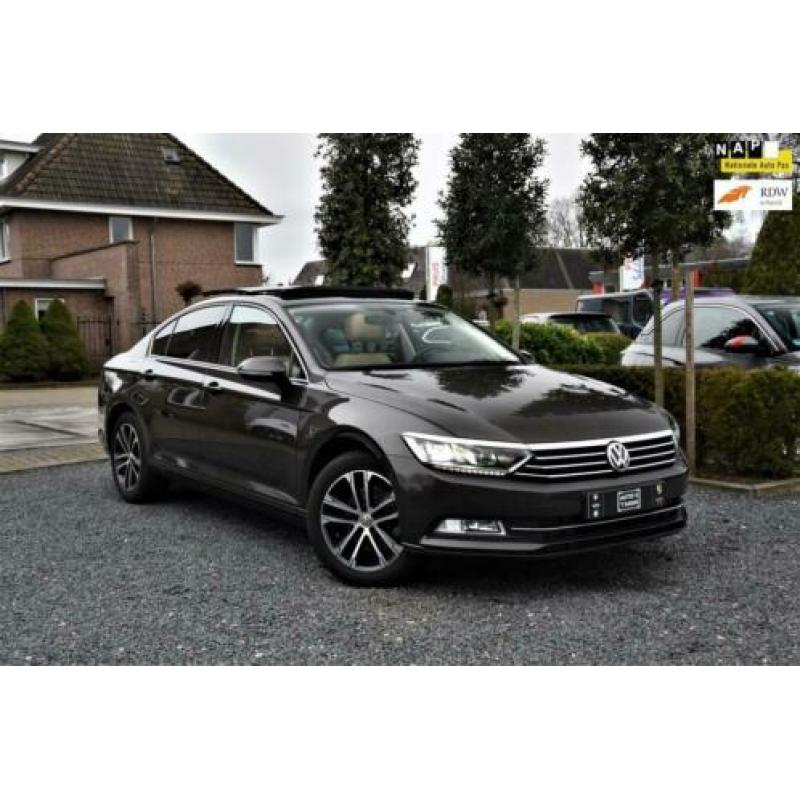Volkswagen Passat 1.4 TSI Business Edition LED Leder Pano 17