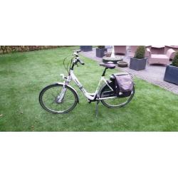Dames fiets electrice merk giant twist go maat frame l