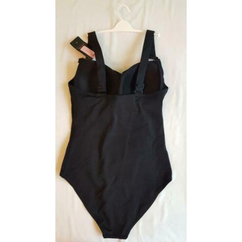 Nieuw hunkemoller shaping badpak zwart 40