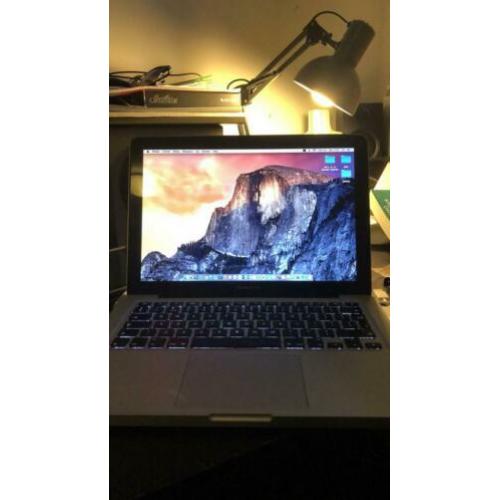MacBook Pro 13 inch zilver/black 2009