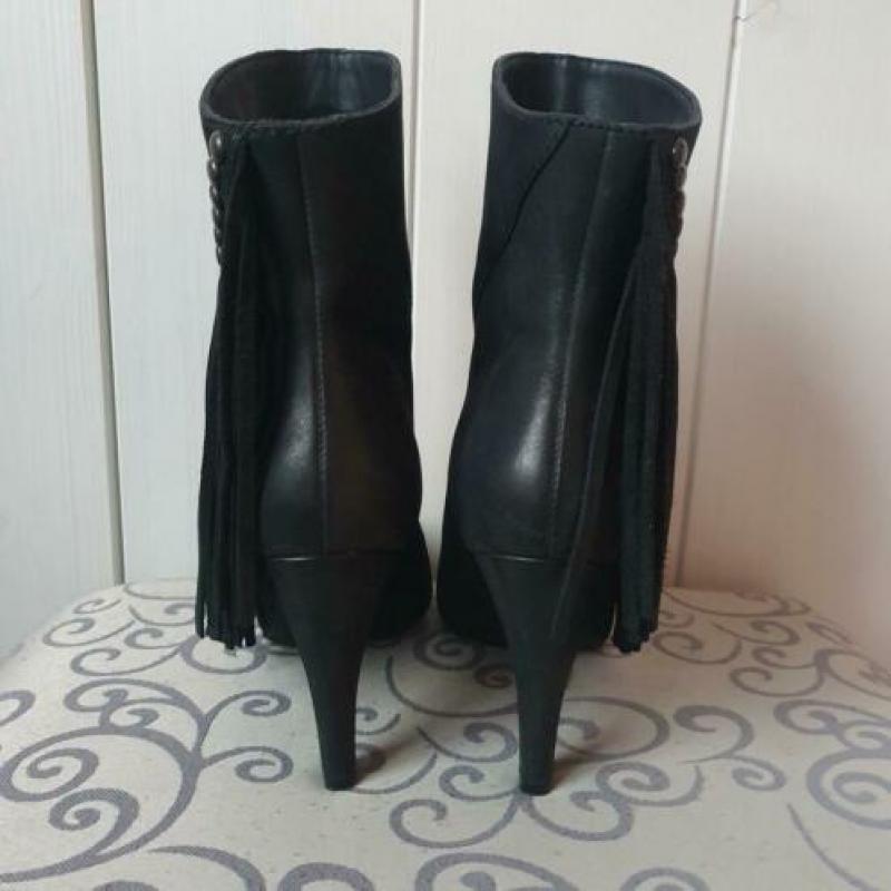 NIEUW: lederen enkellaars met hak (9cm), SACHA, maat 36