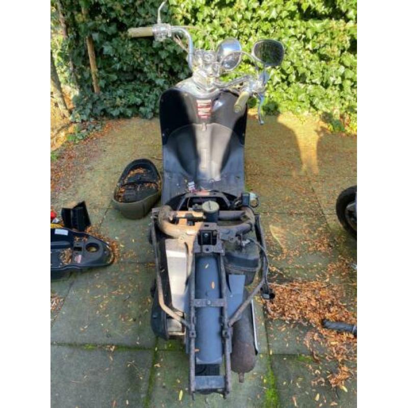 Retro Scooter | ZNEN