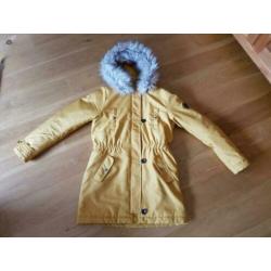 Only winterjas mt M Okergeel
