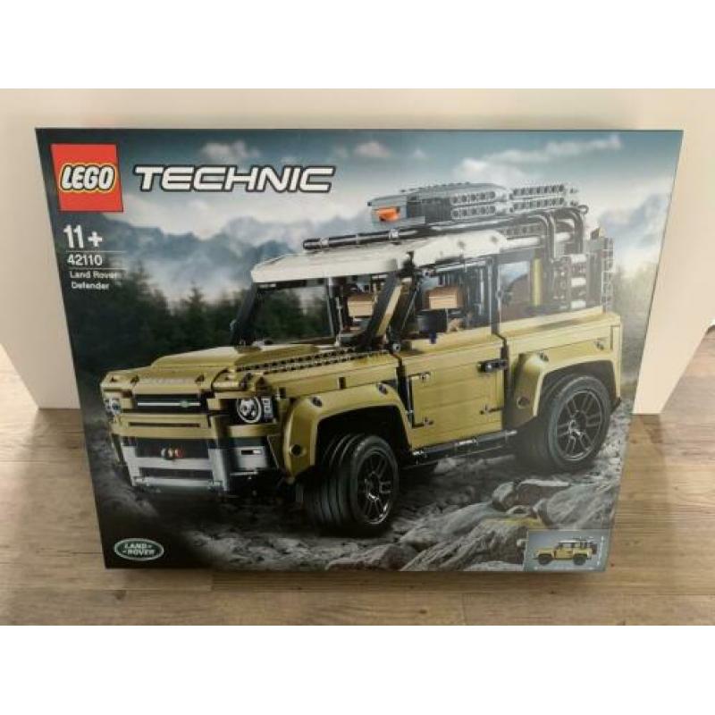 Lego Technic 42110 Land Rover Defender - Nieuw in doos.