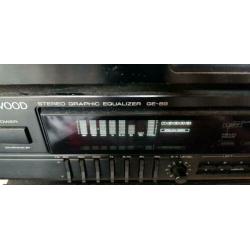 Zwaar kenwood stereo set met voor en eind versterker