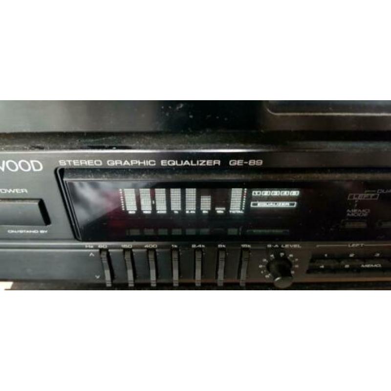 Zwaar kenwood stereo set met voor en eind versterker