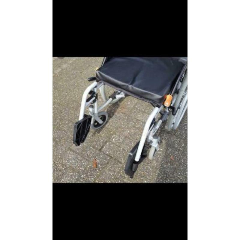 Rolstoel G-Eco Met Voetsteunen