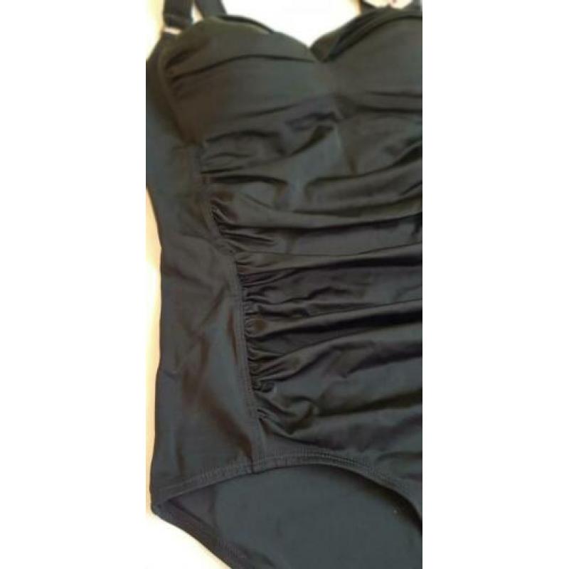 Nieuw hunkemoller shaping badpak zwart 40