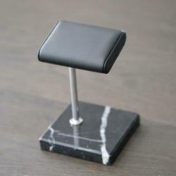 THE WATCH-STAND (horloge display, stand, houder)
