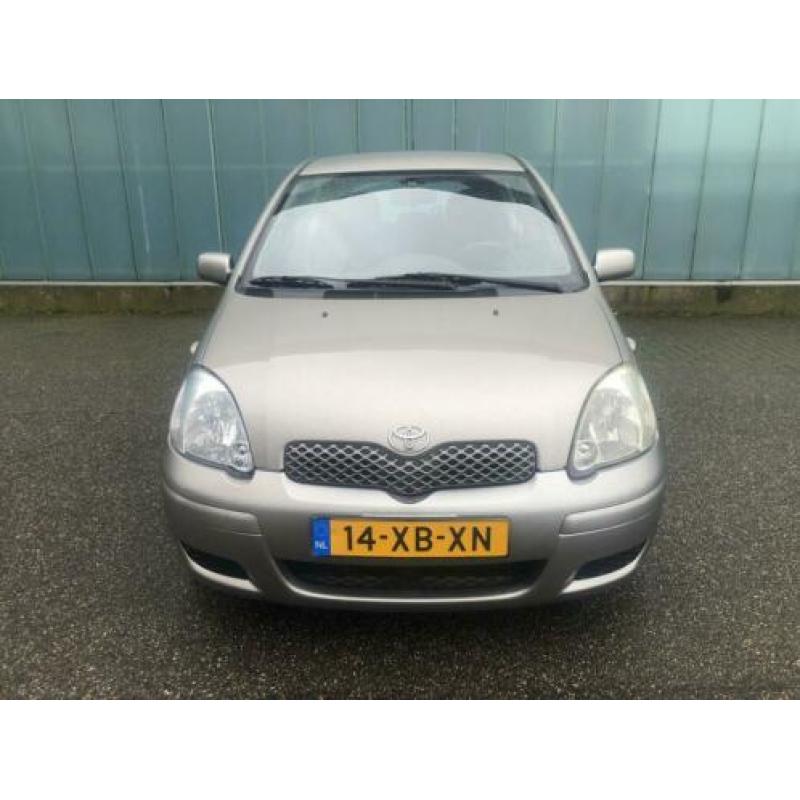 Toyota Yaris 1.0 16V Vvti 3DR 2004 Luxe APPLE/CAMERA/AIRCO