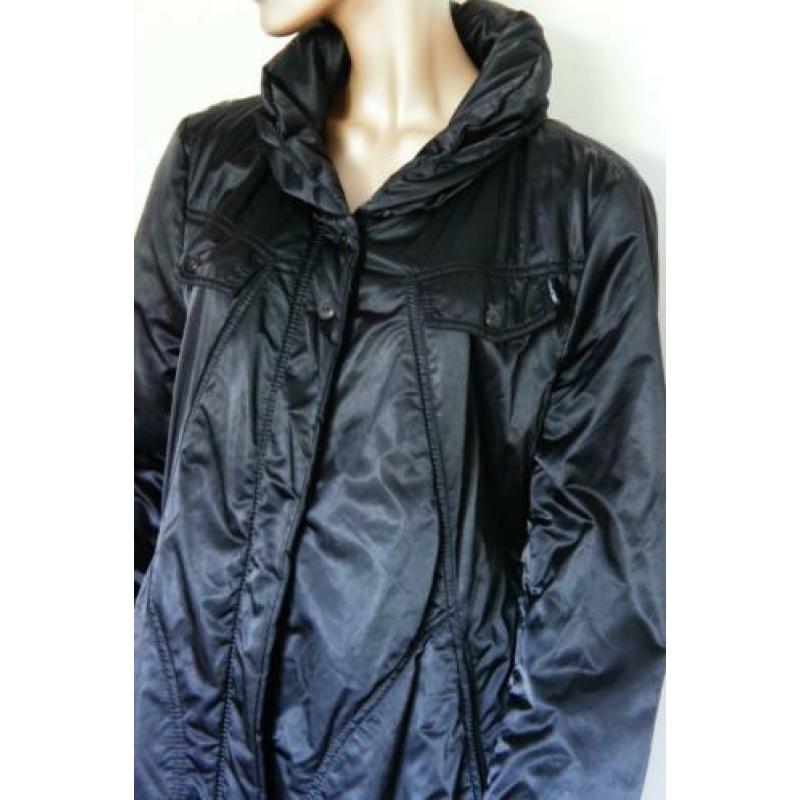 MARCCAIN jas, maat 3 (40-42)