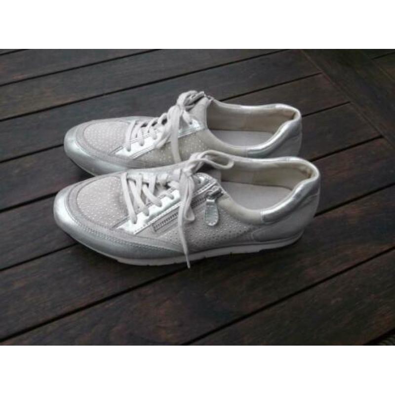 Mooie GABOR sneakers maat 7 = 40.5