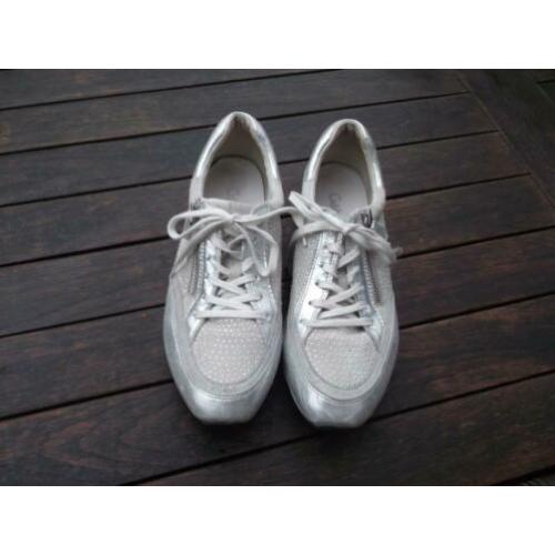 Mooie GABOR sneakers maat 7 = 40.5