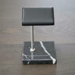 THE WATCH-STAND (horloge display, stand, houder)