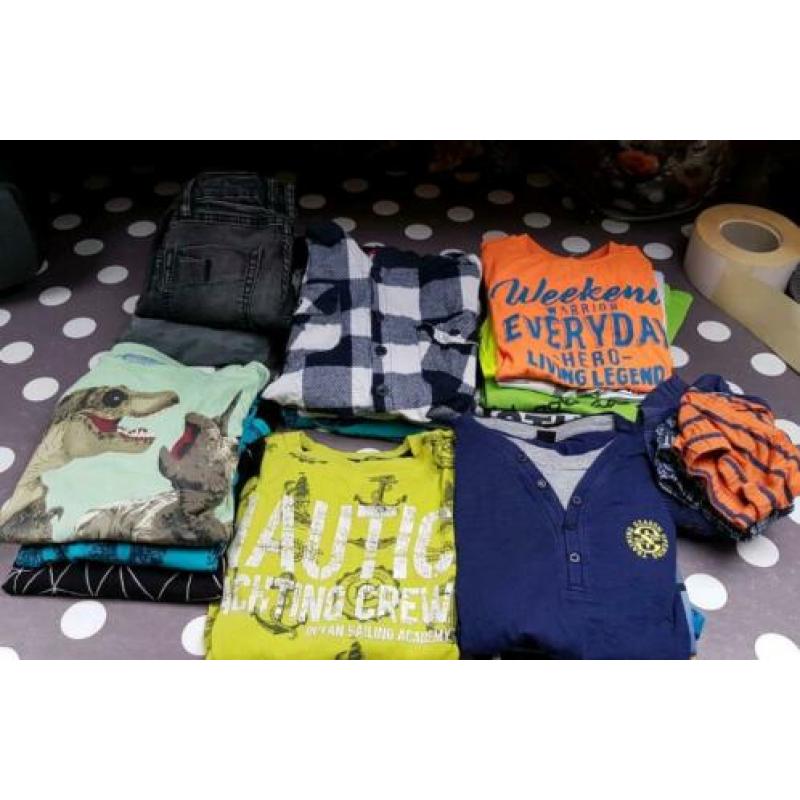 Mooi pakket kleding jongen 134-140