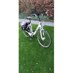 Dames fiets electrice merk giant twist go maat frame l